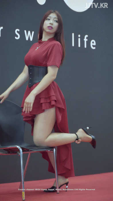 한때 한국 커뮤를 달궜던 AV배우 이미지 #1