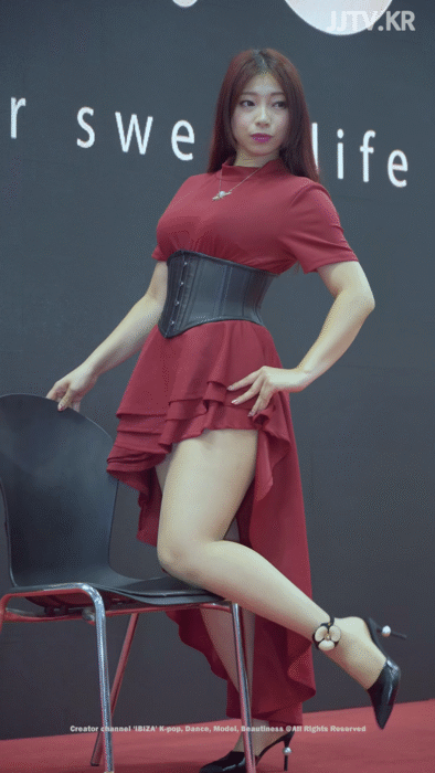 한때 한국 커뮤를 달궜던 AV배우 이미지 #2